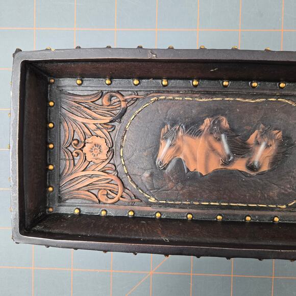 Faux Tooled Leather Western Horse Studded Trinket Tray Silver Conchas - Picture 6 of 14